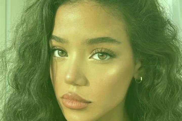 Club Cabana online slot