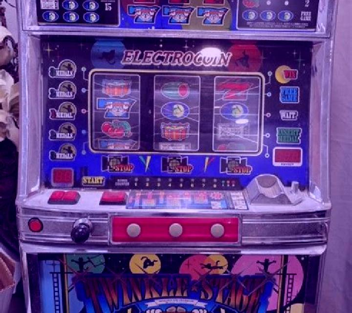 Crash Royale online slot