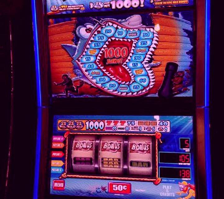 Racing Royalty slot machine